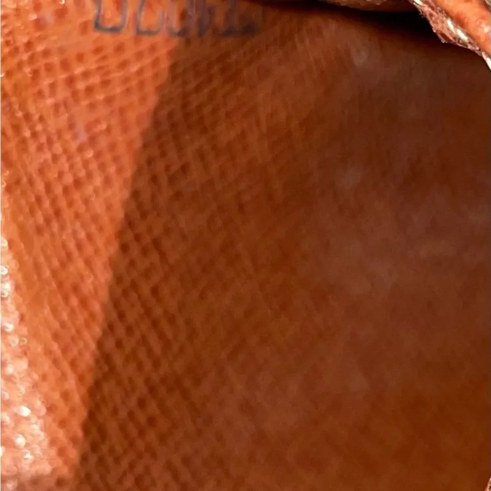 Authentic Louis Vuitton Monogram Bifold Wallet Mens